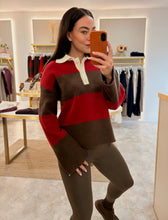 Load image into Gallery viewer, COLOUR BLOCK COLLARED KNIT- brown/red