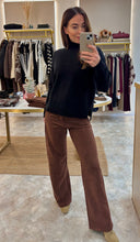 Load image into Gallery viewer, RIB CUFF TURTLE NECK KNIT