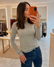 Load image into Gallery viewer, CASHMERE BLEND SHEER LAYERING TOP - grey