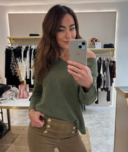 Load image into Gallery viewer, FINE KNIT SLOUCH JUMPER