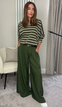 Load image into Gallery viewer, KHAKI STRIPE BASIC OVERSIZED TOP