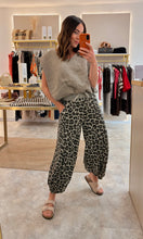 Load image into Gallery viewer, CUFFED ANKLE ANIMAL PRINT JOGGER