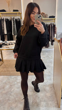 Load image into Gallery viewer, BLACK PLEATED SWEATER DRESS