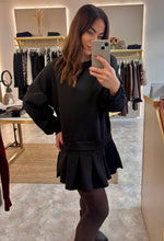 Load image into Gallery viewer, BLACK PLEATED SWEATER DRESS