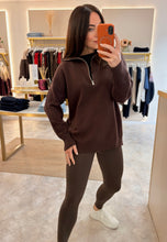 Load image into Gallery viewer, SOFT QUARTER ZIP KNIT - brown