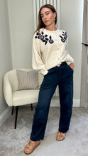 Load image into Gallery viewer, IVORY EMBROIDERED CARDI