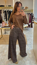 Load image into Gallery viewer, FINE KNIT SLOUCH JUMPER