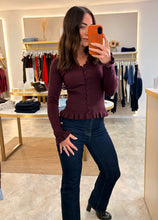 Load image into Gallery viewer, SCALLOP BUTTONED FRILL HEM CARDIGAN - burgundy