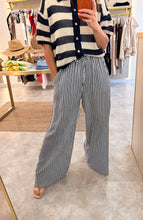 Load image into Gallery viewer, NAVY STRIPE POCKET TROUSERS