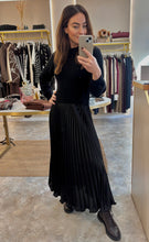 Load image into Gallery viewer, PLEATED SKIRT JUMPER DRESS