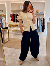 Load image into Gallery viewer, FLUTTER SLEEVE FLAT KNIT CARDIGAN - cream