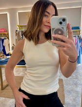 Load image into Gallery viewer, SECOND SKIN FLEECE LINED VEST