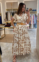 Load image into Gallery viewer, LEAF PRINT BELTED MAXI DRESS
