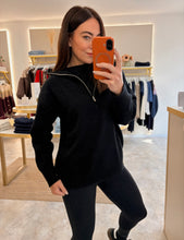 Load image into Gallery viewer, SOFT QUARTER ZIP KNIT - black
