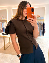 Load image into Gallery viewer, FLUTTER SLEEVE FLAT KNIT CARDIGAN - brown