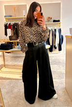 Load image into Gallery viewer, BELTED WIDE LEG TROUSERS - black