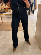 Load image into Gallery viewer, DOUBLE BUTTONS STRETCH DARK DENIM JEANS
