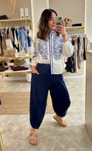Load image into Gallery viewer, NAVY FRONT POCKET TROUSERS
