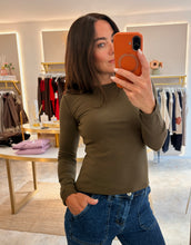 Load image into Gallery viewer, FLEECE LINED LONG SLEEVE BASIC TOP - khaki