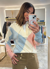Load image into Gallery viewer, PASTEL V-NECK ARGYLE KNIT WITH SHIRT COLLAR DETAIL - cream