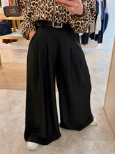 Load image into Gallery viewer, BELTED WIDE LEG TROUSERS - black