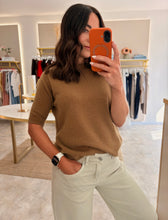 Load image into Gallery viewer, CAMEL SHORT SLEEVE KNIT