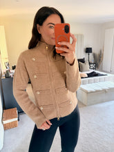 Load image into Gallery viewer, CAMEL BUTTON DETAIL ZIP UP CARDIGAN