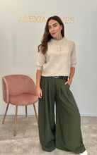 Load image into Gallery viewer, BEADED DETACHABLE COLOUR KNIT - cream