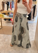 Load image into Gallery viewer, ELASTICATED WAIST ABSTRACT WIDE LEG TROUSERS- beige