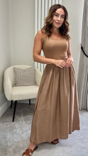 Load image into Gallery viewer, RIB VEST SKIRT DRESS - CAMEL