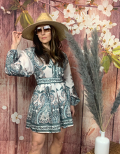 Load image into Gallery viewer, PAISLEY SLEEVED DRESS