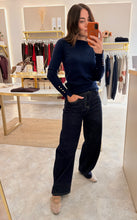 Load image into Gallery viewer, BASIC FINE KNIT JUMPER WITH BUTTON DETAIL - navy
