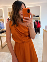 Load image into Gallery viewer, ONE SHOULDER RUCHED MAXI DRESS- rust

