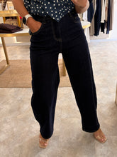 Load image into Gallery viewer, DARK WASH BALLOON FIT JEANS
