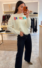 Load image into Gallery viewer, WEEKEND CREAM JUMPER
