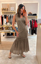 Load image into Gallery viewer, MOCHA TIERED MAXI DRESS
