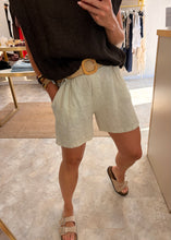 Load image into Gallery viewer, LINEN BLEND BELTED SHORTS- beige
