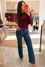 Load image into Gallery viewer, FLEECE LINED LONG SLEEVE BASIC TOP - wine
