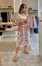 Load image into Gallery viewer, TROPICAL GRAPHIC OVERSIZED SHIRT DRESS
