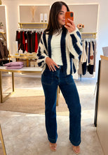 Load image into Gallery viewer, OVERSIZED OPEN FRONT STRIPED KNIT CARDIGAN - navy/white
