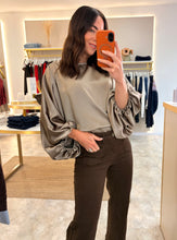 Load image into Gallery viewer, SATIN BATWING TOP - mushroom
