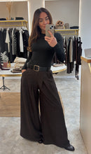 Load image into Gallery viewer, RHINESTONE WIDE LEG BELTED TROUSERS
