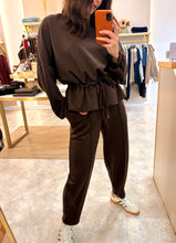Load image into Gallery viewer, PEPLUM DRAWSTRING JOGGER SET - brown
