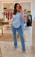 Load image into Gallery viewer, STRIPE BOW SLEEVE OVERSIZED SHIRT
