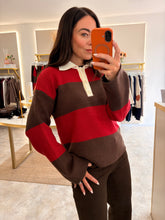 Load image into Gallery viewer, COLOUR BLOCK COLLARED KNIT- brown/red
