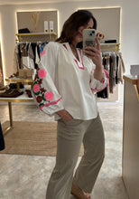 Load image into Gallery viewer, ROSES EMBROIDERED SHIRT
