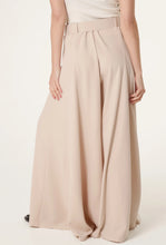 Load image into Gallery viewer, BELTED PALAZZO TROUSERS
