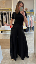 Load image into Gallery viewer, BELTED PALAZZO TROUSERS
