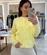 Load image into Gallery viewer, PEARL BUTTON CARDIGAN
