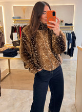 Load image into Gallery viewer, BAMBI PRINT FAUX FUR ZIP UP JACKET
